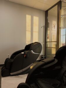zero gravity massage chairs